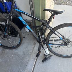 XCT Mountain Bike
