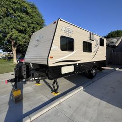 2018 Coachman Clipper 17BH Cadet 