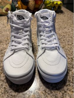 Vans - New - Girls Size 3
