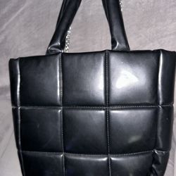 Handbag brand new never used