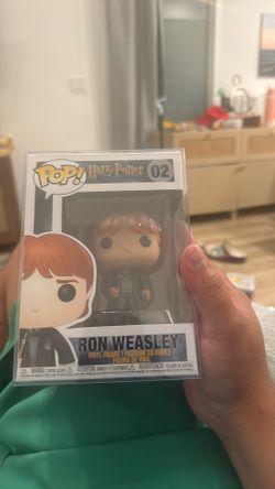 Ron Weasley Funko Pop 02