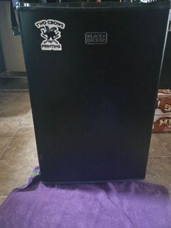 Black+Decker Black Mini Fridge