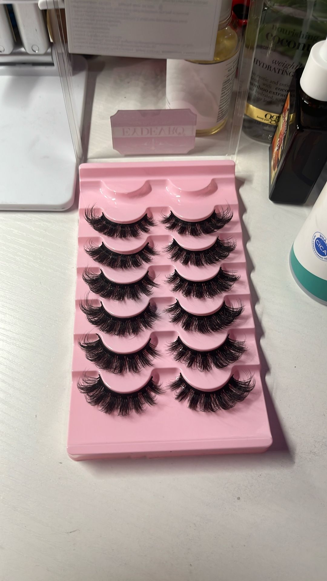 6 pairs of thick manga lashes