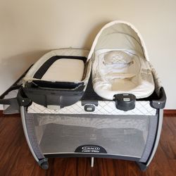 Graco Pack N Play Quick Connect Portable Bouncer