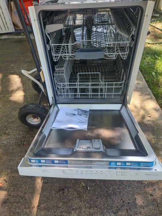 Bosh Dishwasher