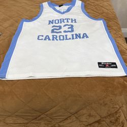 MICHEAL JORDAN COLLEGE JERSEY!