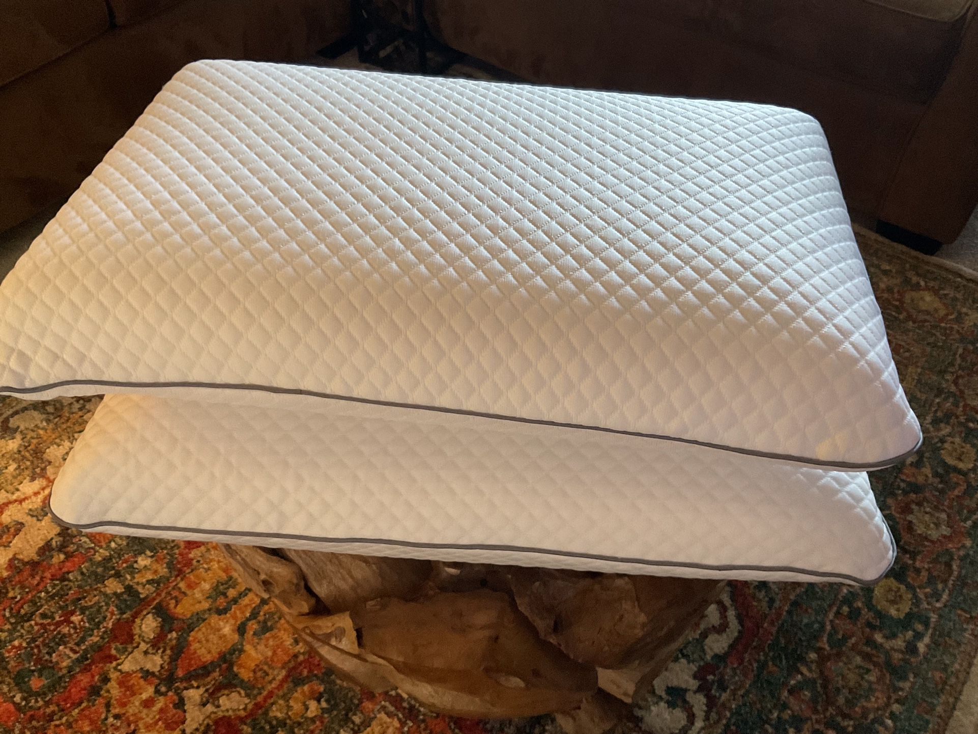 Memory Foam Pillow Set