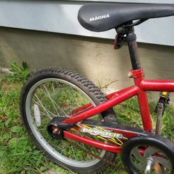 20inch Magna Very Good Condition Bike  Foot Break Rim