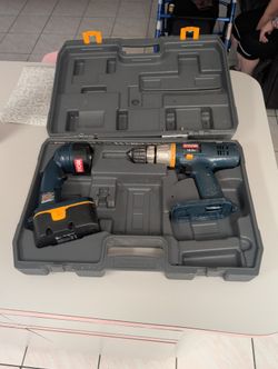 Ryobi Drill And Flashlight 18v Please Read
