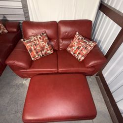 Red Love Seat w/ ottoman 