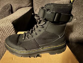 Dr Martens Combs