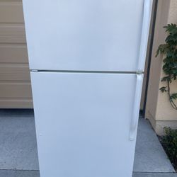 Whirlpool Refrigerator $220 Free Delivery 