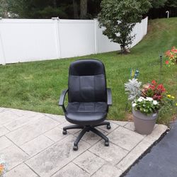 Black Office Chair New Condition
