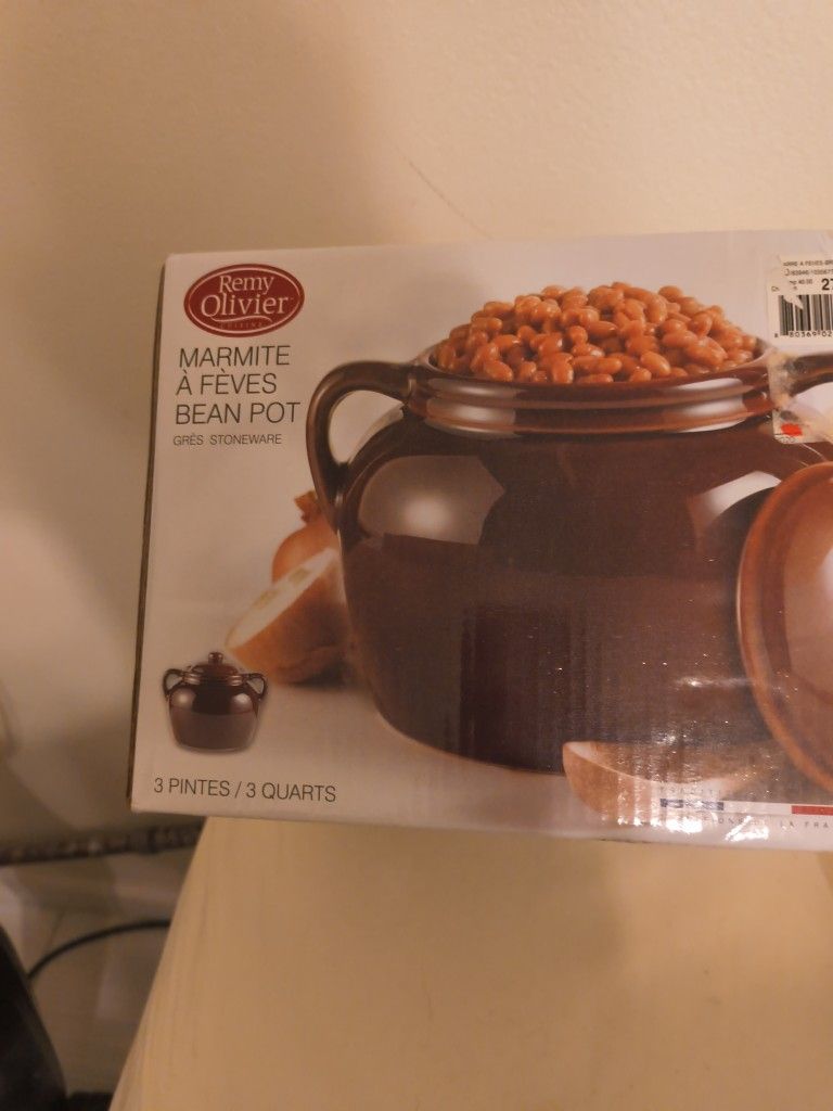 Remy Beanp0t New. 25.00