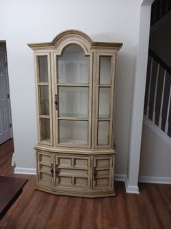 Antique wood hutch/china cabinet glass doors & shelves