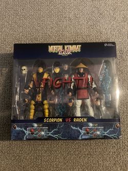 McFarlane Exclusive Mortal Kombat Klassic Scorpion vs Raiden Action Figure 2-Pack