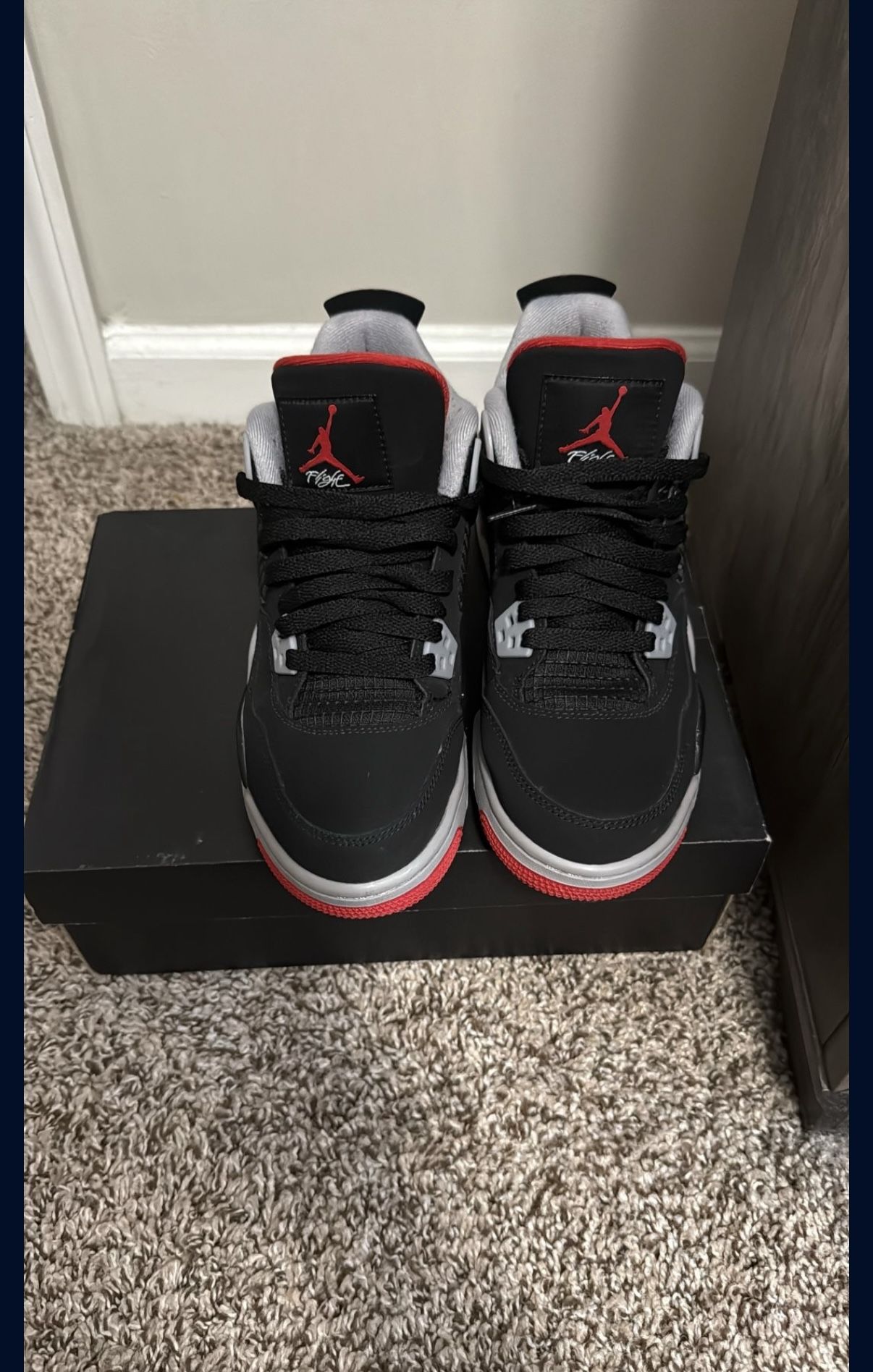 Air Jordan Retro 4 “Bred”