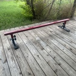 FreshPark Professional Skatepark 71.5" Solid Grind Rail - Height Adjustability: 9" - 19" H - Portable, Extendable, Durable