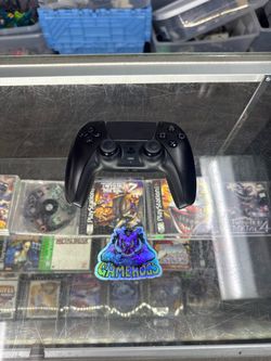 PlayStation 5 Controller $50 Gamehogs 11am-7pm