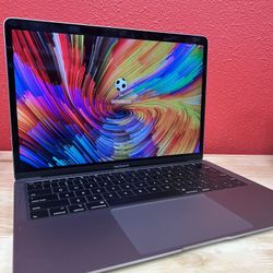 MacBook Air 2018 256GB 8GB Ram 