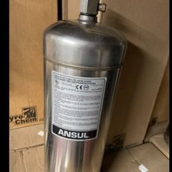 Ansul R 102 3 Gallon Tank . Hydro Tested And filled with new chemical ready to go
