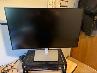Dell UltraSharp U2723QE 27” 4K USB-C Hub Monitor - IPS Black - Excellent