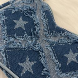 A Very Cute Bag With Hair Band. 