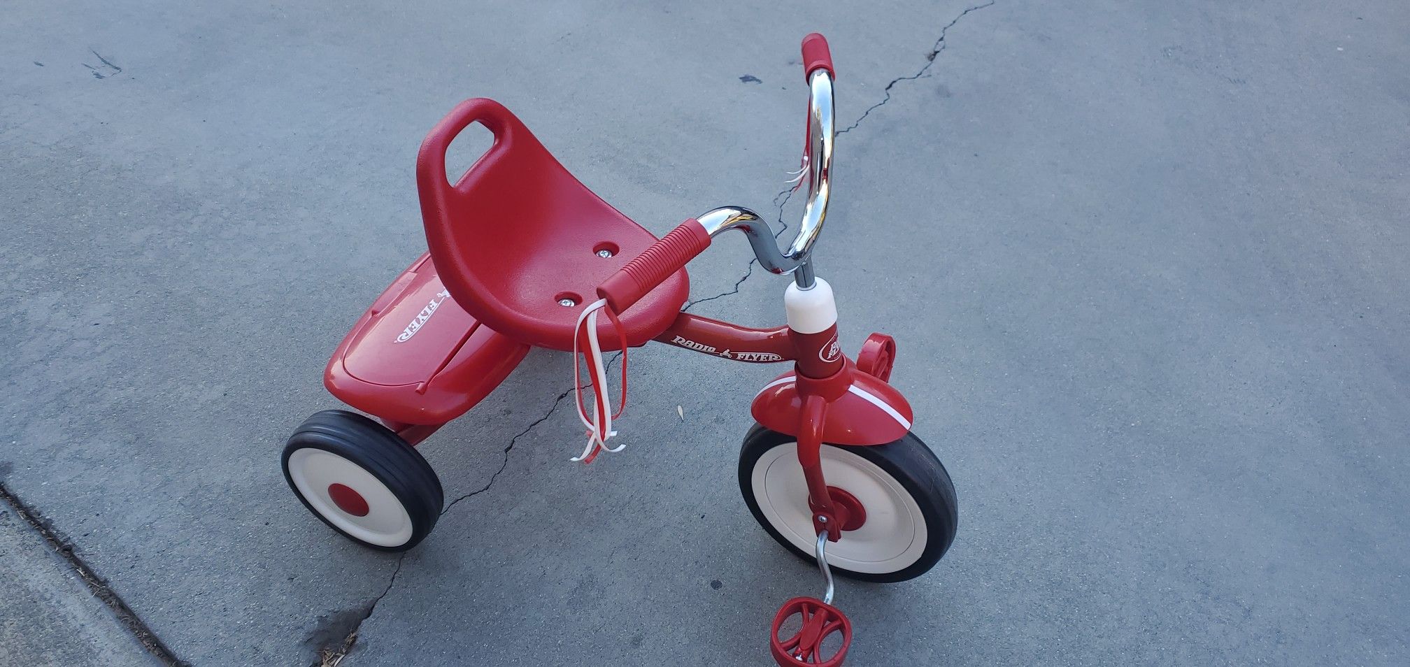 Radio flyer