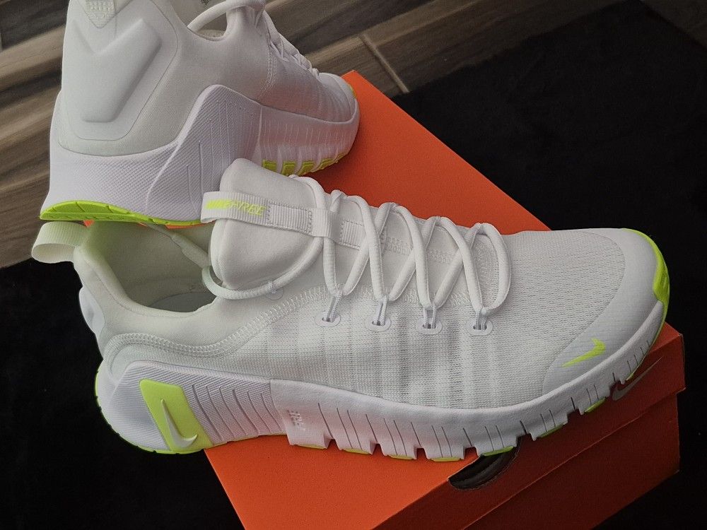 New Men's Nike Free Metcon 6 Size: 10.5