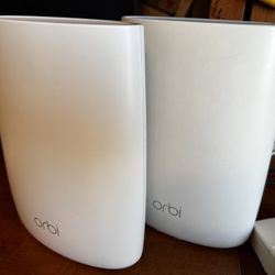 Netgear Orbi RBK50 AC3000 Tri-Band Wifi Mesh System