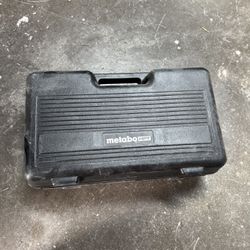 Free Grinder Case With Blades 