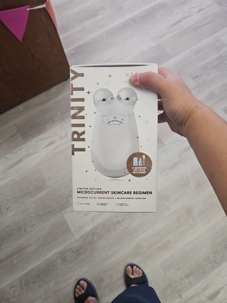 Limited Edition Microcurrent Skincare Regimen