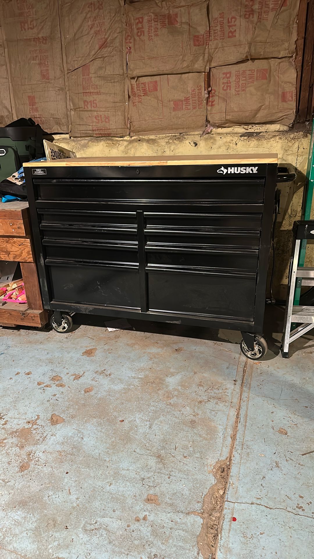 Husky Workbench