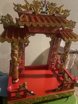 Chinese altar
