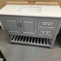 42 Inch Vanity With Quartz Top