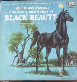 Walt Disney Presents The Story and Songs of Black Beauty Vinyl LP Record & Book (1966 Disneyland Records ST-3938)
