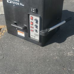 Tennis Tutor Plus Tennis ball machine - Remote - New Batteries