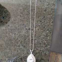 Gorgeous 925 Silver Necklace