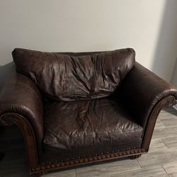 Love Seat/ Arm Chair