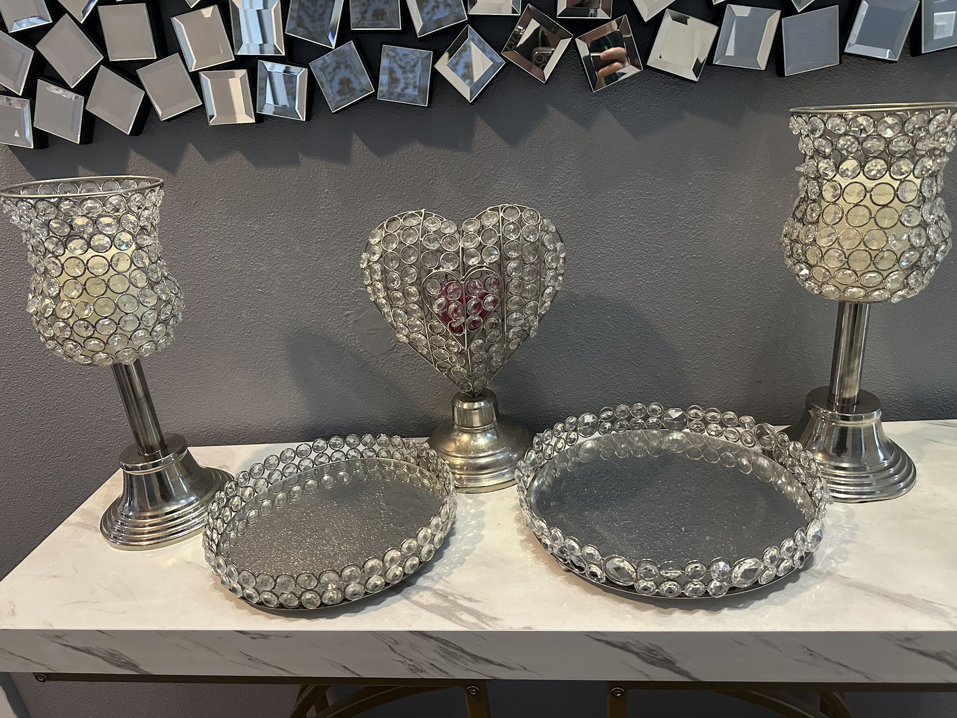 Decorating 5 Pieces Each 5$