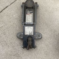 Hydraulic jack