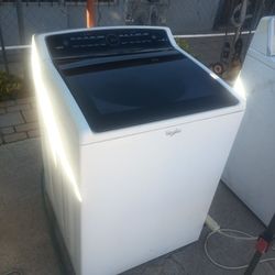 Whirlpool Digital Washer With Large Drum Works 