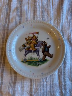 Vintage Decorative Porcelain Teddy Bear Plate