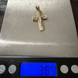 14k Gold Cross Pendant 