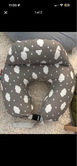 Momcozy nursing pillow