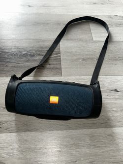 JBL Charge 4