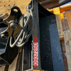 Excavator Hydraulic Tilt Bucket 32” 40MM pins