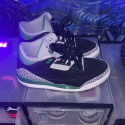 Pine Jordan 3