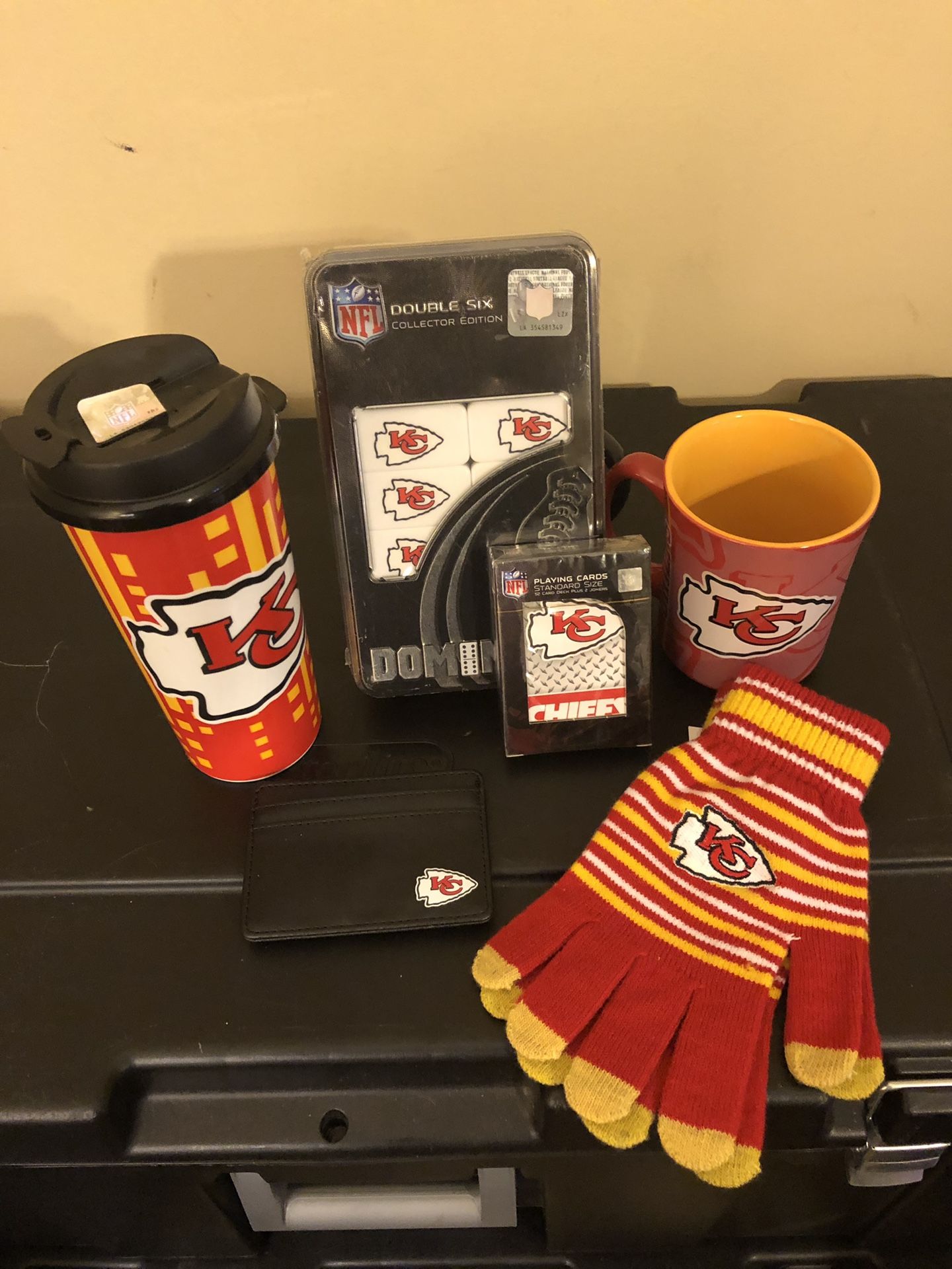Kansas City Chiefs cup dominoes playing cards coffee mug gloves week end wallet