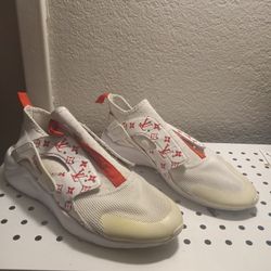 Nike air Huaraches X Louis Vuitton X Supreme